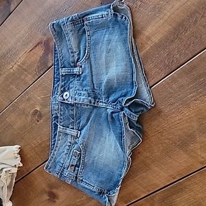 American eagle sz 6 lowrise short shorts